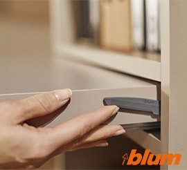 Sistema de bloqueo del entrepaño