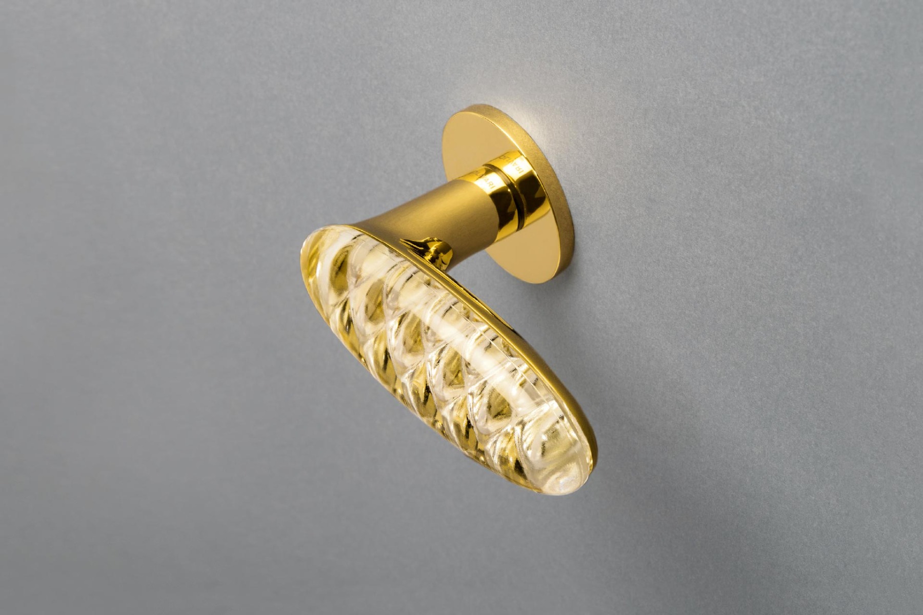 Set de manijas OLIVARI, modelo CRYSTAL ROYAL, diseño de Marcel Wanders, 2015