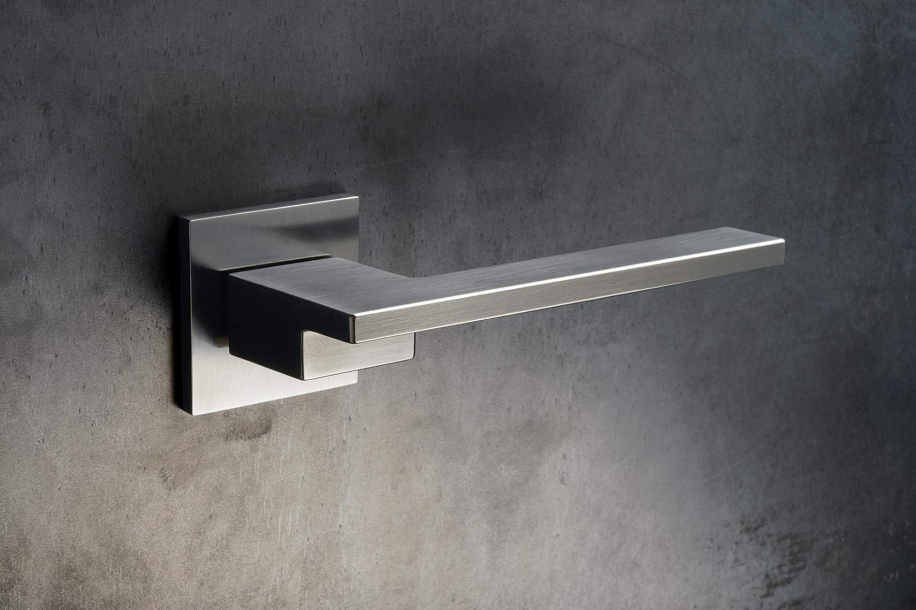 Set de manijas OLIVARI, modelo LIVING, diseño de Dominique Perrault 2010