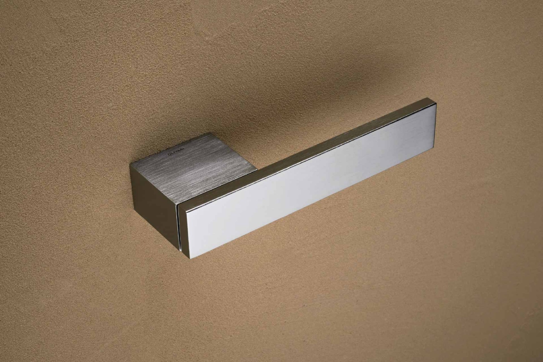 Set de manijas OLIVARI, modelo TOTAL, diseño de Rodolfo Dordoni, 2007