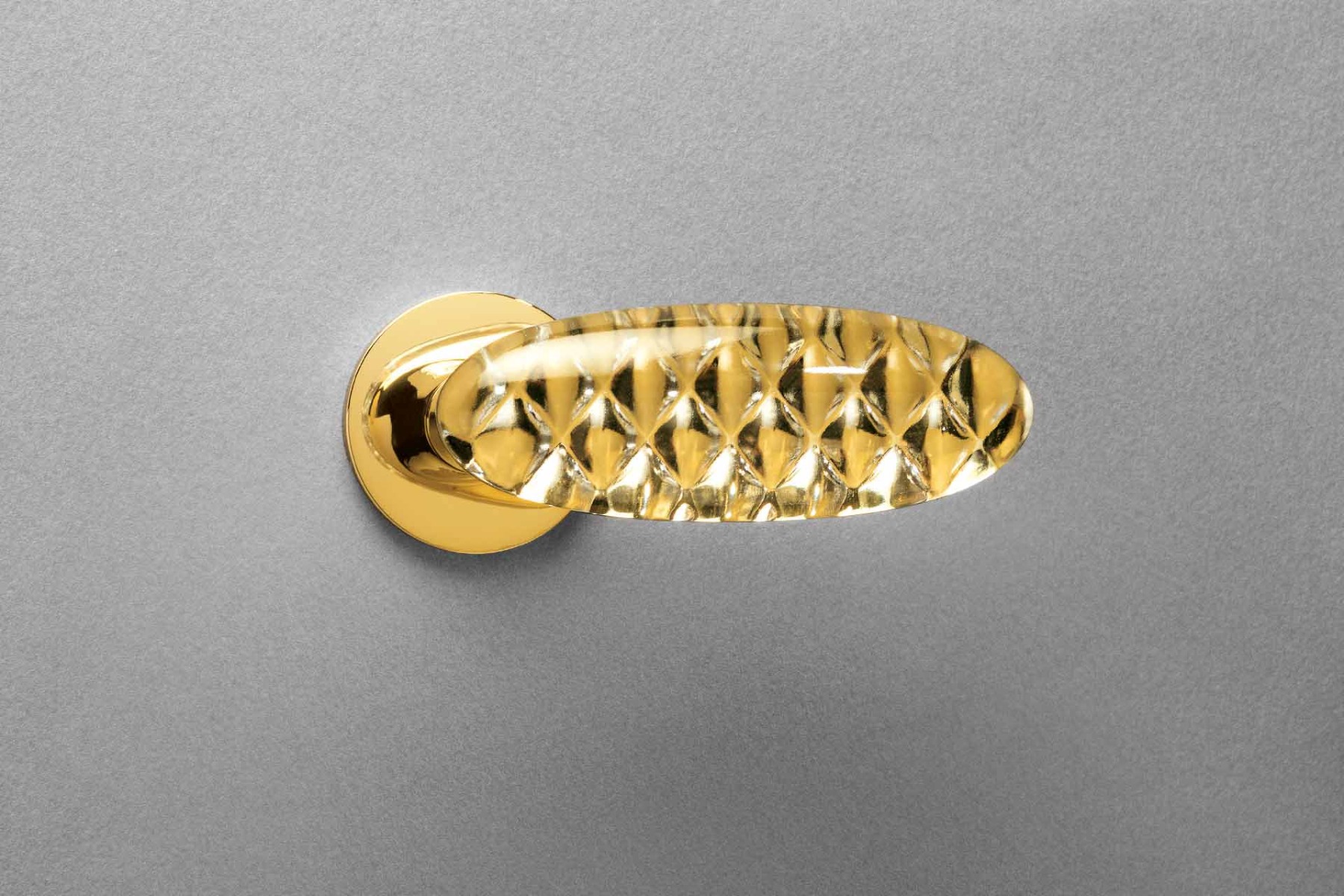 Set de manijas OLIVARI, modelo CRYSTAL ROYAL, diseño de Marcel Wanders, 2015