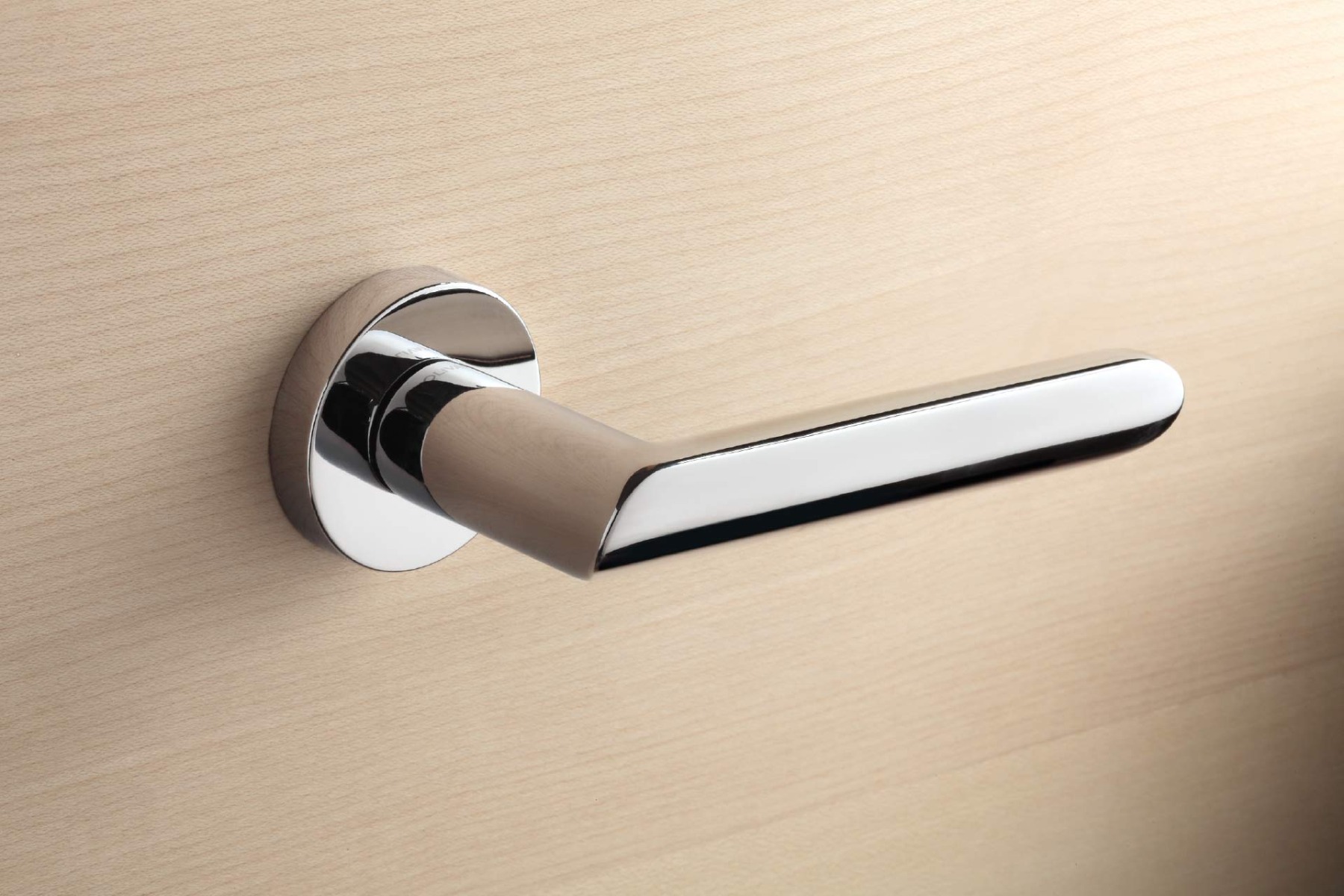 Set de manijas OLIVARI, modelo LASER, diseño de Richard Sapper 1998