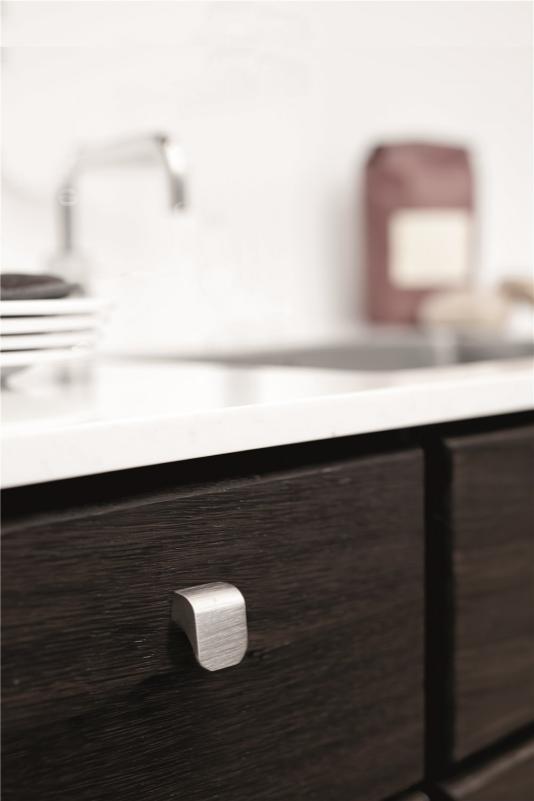 Jaladera Fall, long. 28 mm, acabado inox