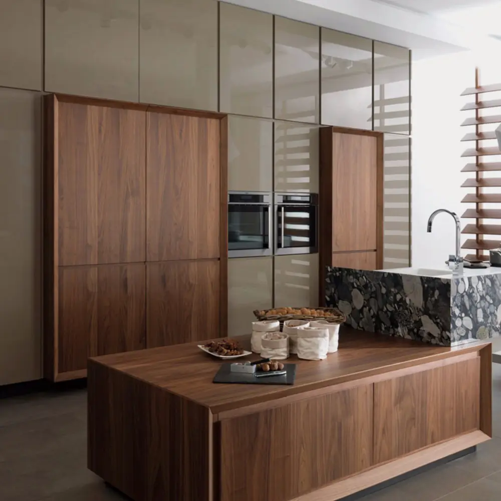 Paneles FLUENT alto brillo y paneles mate