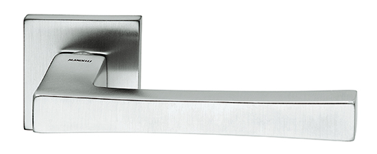 Manija Mandelli, modelo TELIS 1161 para recámara o baño, acabado cromo satinado