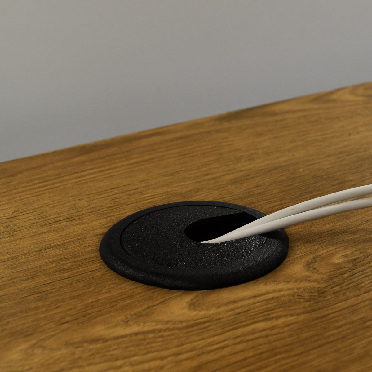 Pasacables hueco para mesa o escritorio, plástico 70 mm x 60 mm x 19 mm, color negro