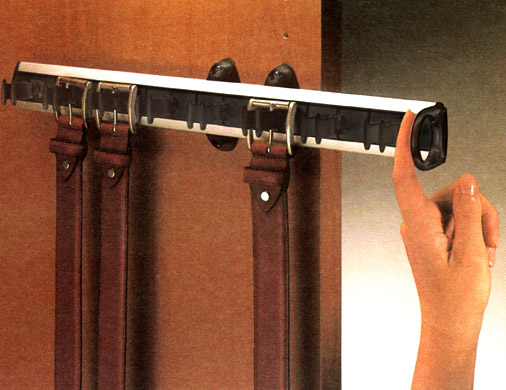 Cinturonero extraíble 48 cm para montaje en puerta de clóset, color negro