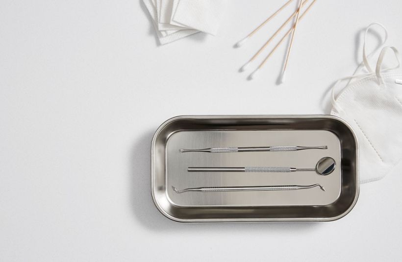 Cubierta de Superficie Sólida Everform™, color 408 Luna Brite White, 0.76 X 3.66 m