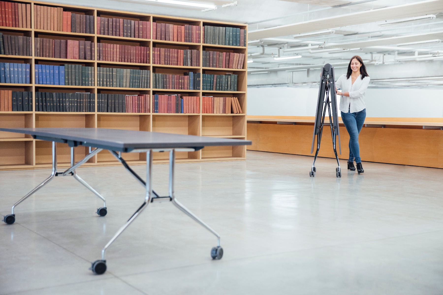 Sistema de patas libro con plegado mecánico ARGO, acabado antracita