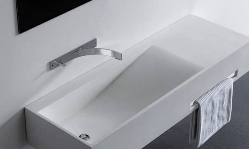 Cubierta de Superficie Sólida Everform™, color 102 Arctic, 0.76 X 3.66 m