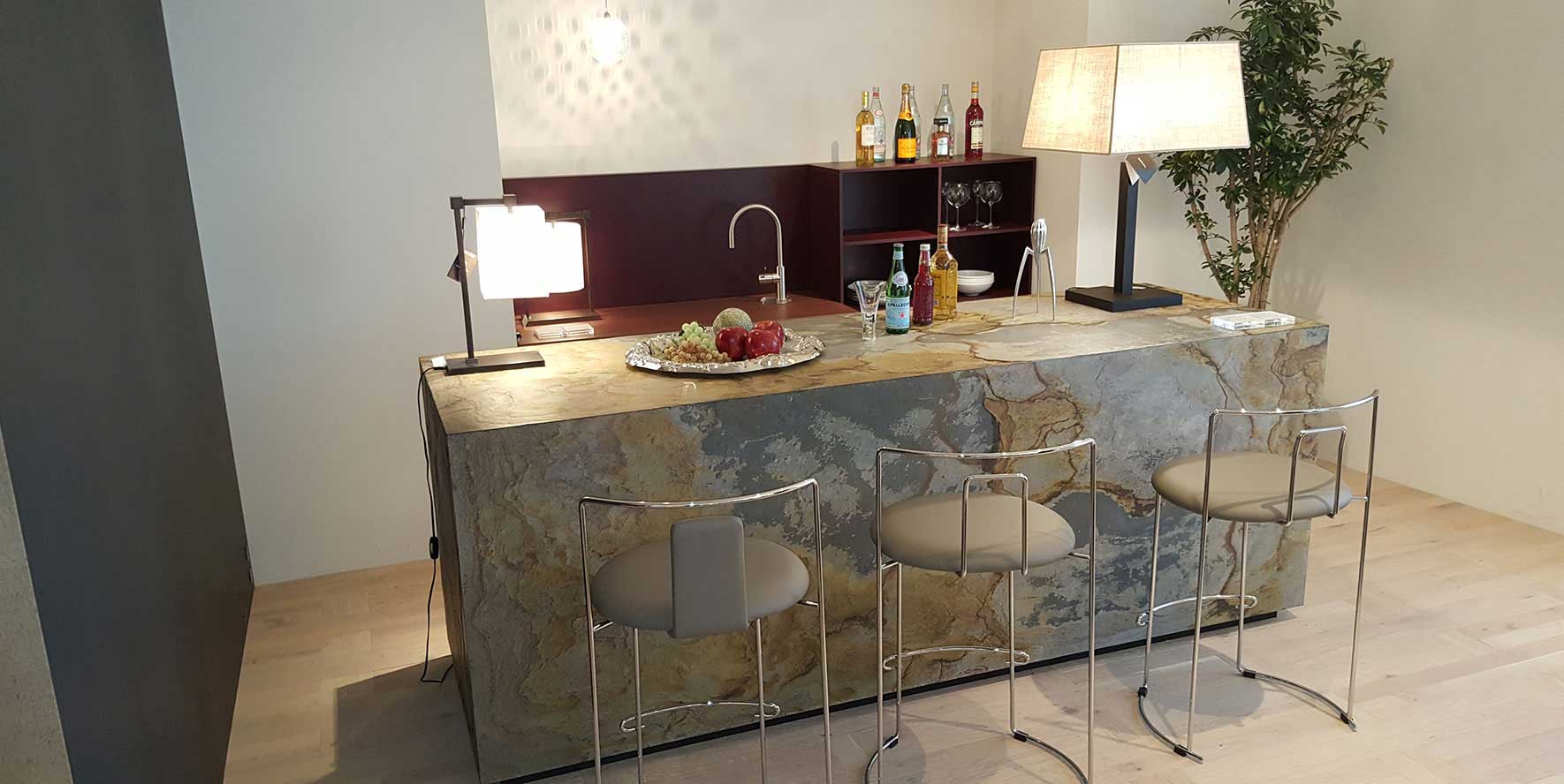 Laja de piedra, modelo AUTUMN RUSTIC, Stone Veneer, medida 1210 x 610 mm