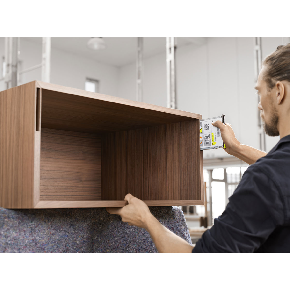 AVENTOS HKi | Sistema abatible para apertura de puertas