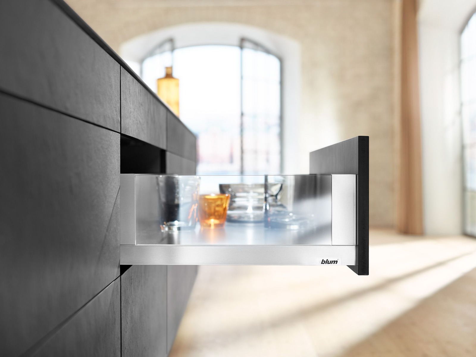 Cajón LEGRABOX free altura C, color inox