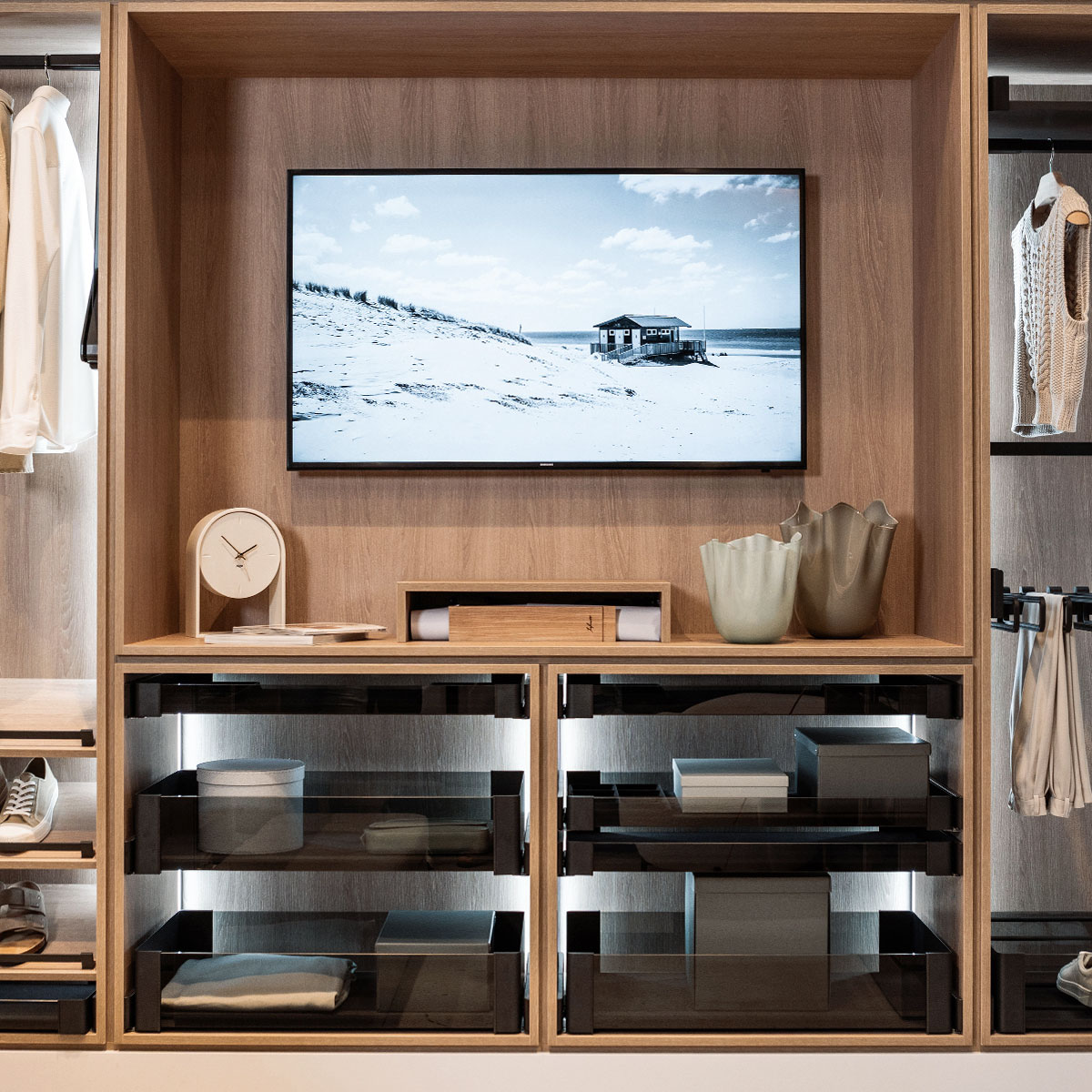 Cajón extraíble interior para clóset CONERO 72 H, color negro