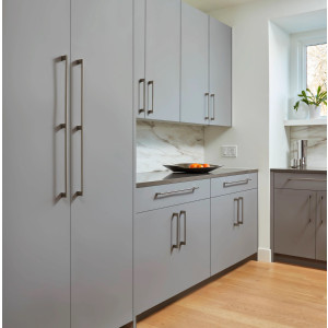 Tablero de MDF con laminado FENIX, Grigio Efeso y trascara HPL Folkstone, formato 1.22 x 2.44 m
