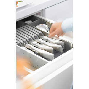 Porta cuchillos Blum ORGA-LINE para organización de cajones de cocina