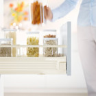 Cajón METABOX altura "B" con galería, extensión parcial, color blanco crema