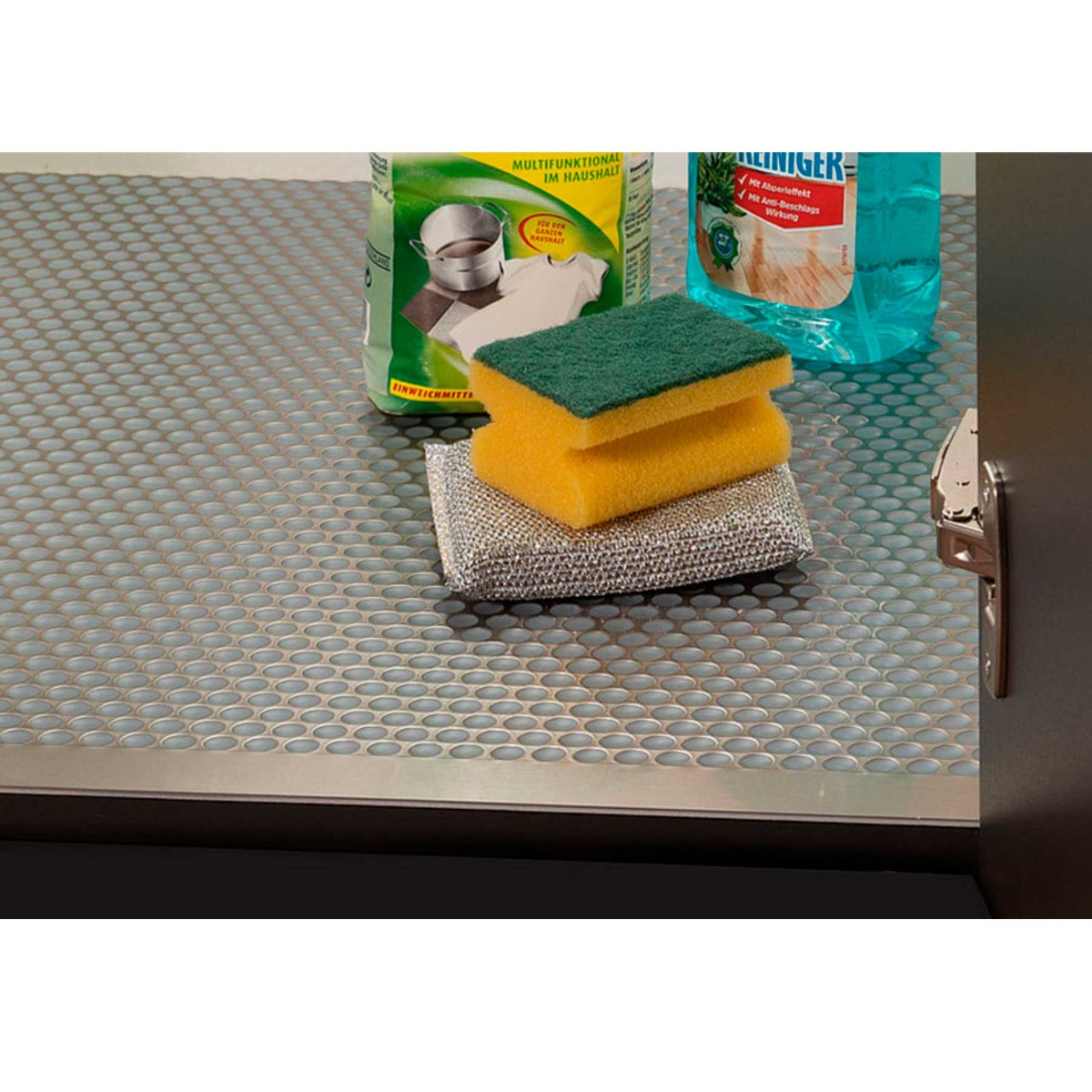 Tapete rígido DROP para bajo fregadero, medida 1200 mm X 580 mm, color gris/inox