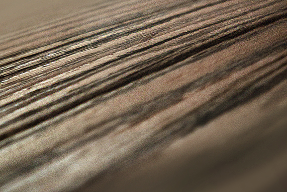 Laminado EBANO MALINDI (50.57G), medida 3050 x 1300 mm, acabado GROOVE