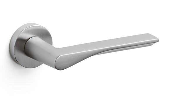 Set de manijas OLIVARI, modelo FIN, diseño de Toyo Ito 2009