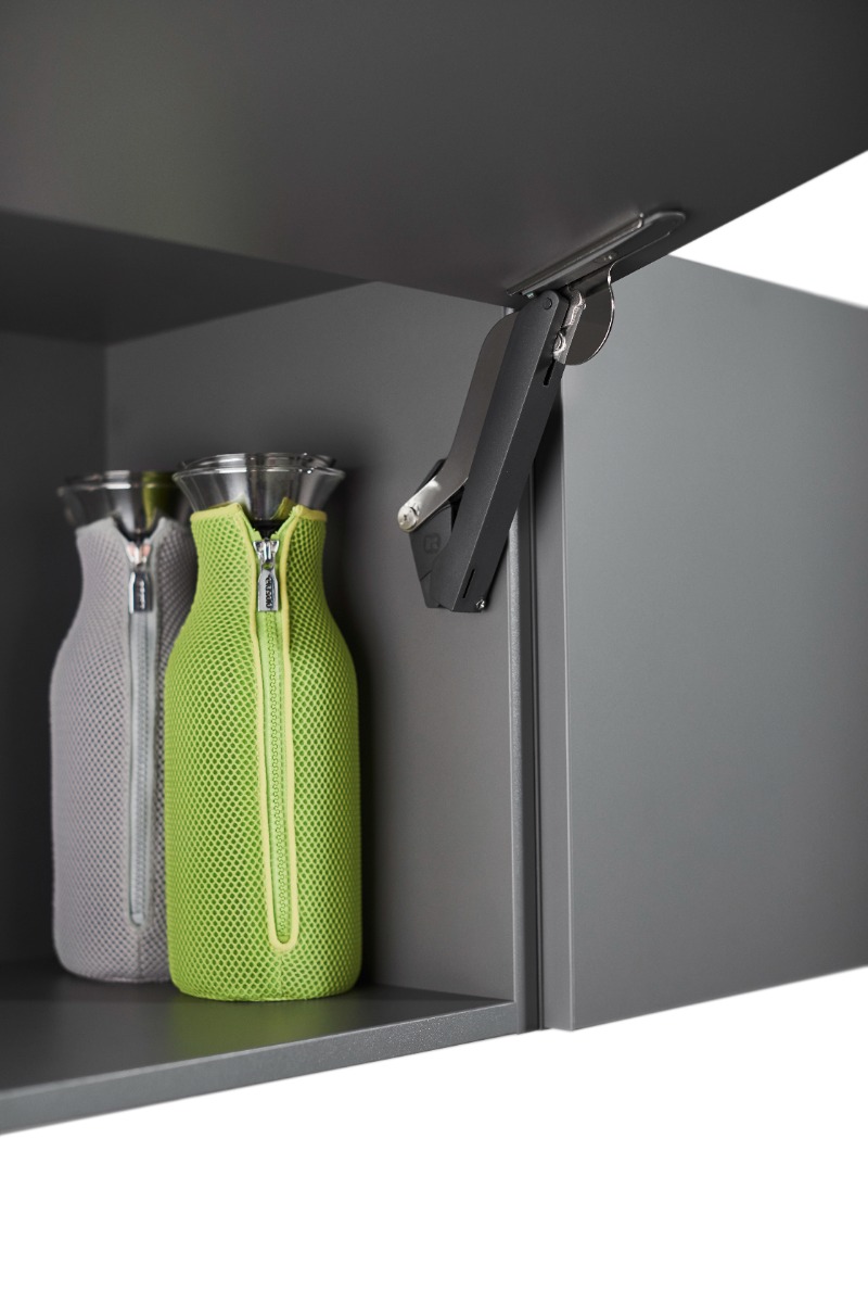 Brazos FREEspace Push to Open para apertura de puertas de alacena