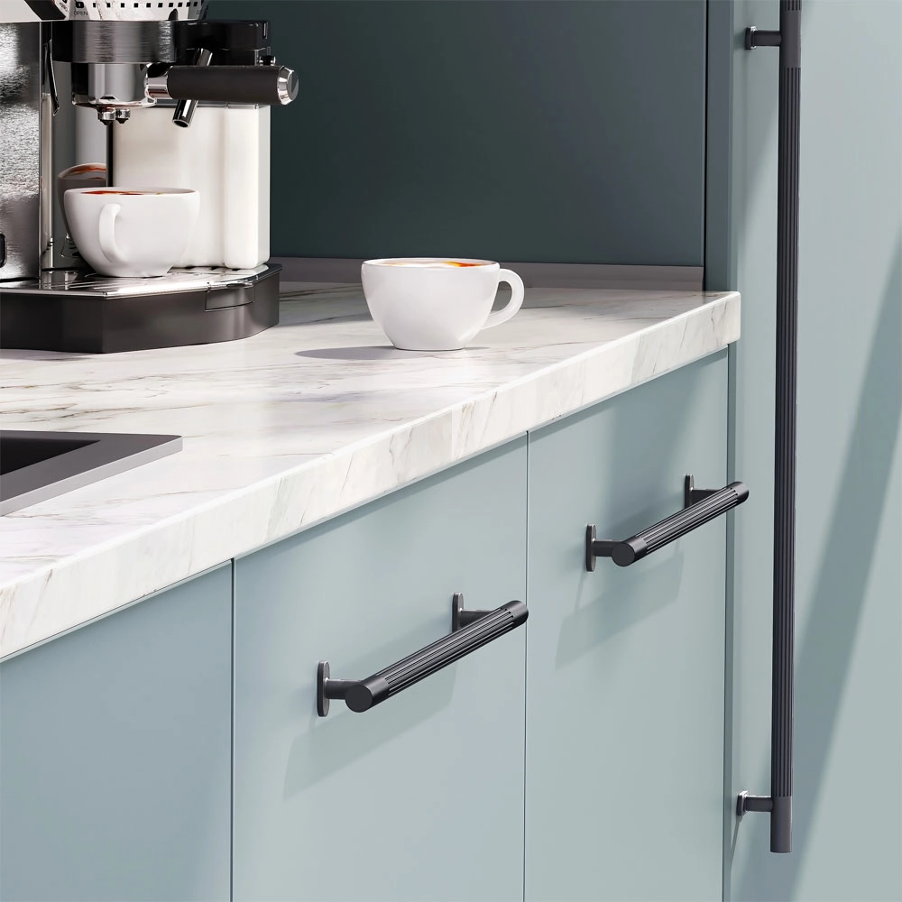 Jaladera y Pomo FLUTED