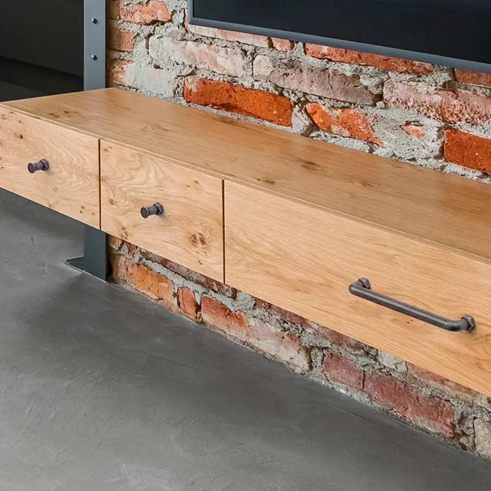 Jaladera y Pomo TUBE