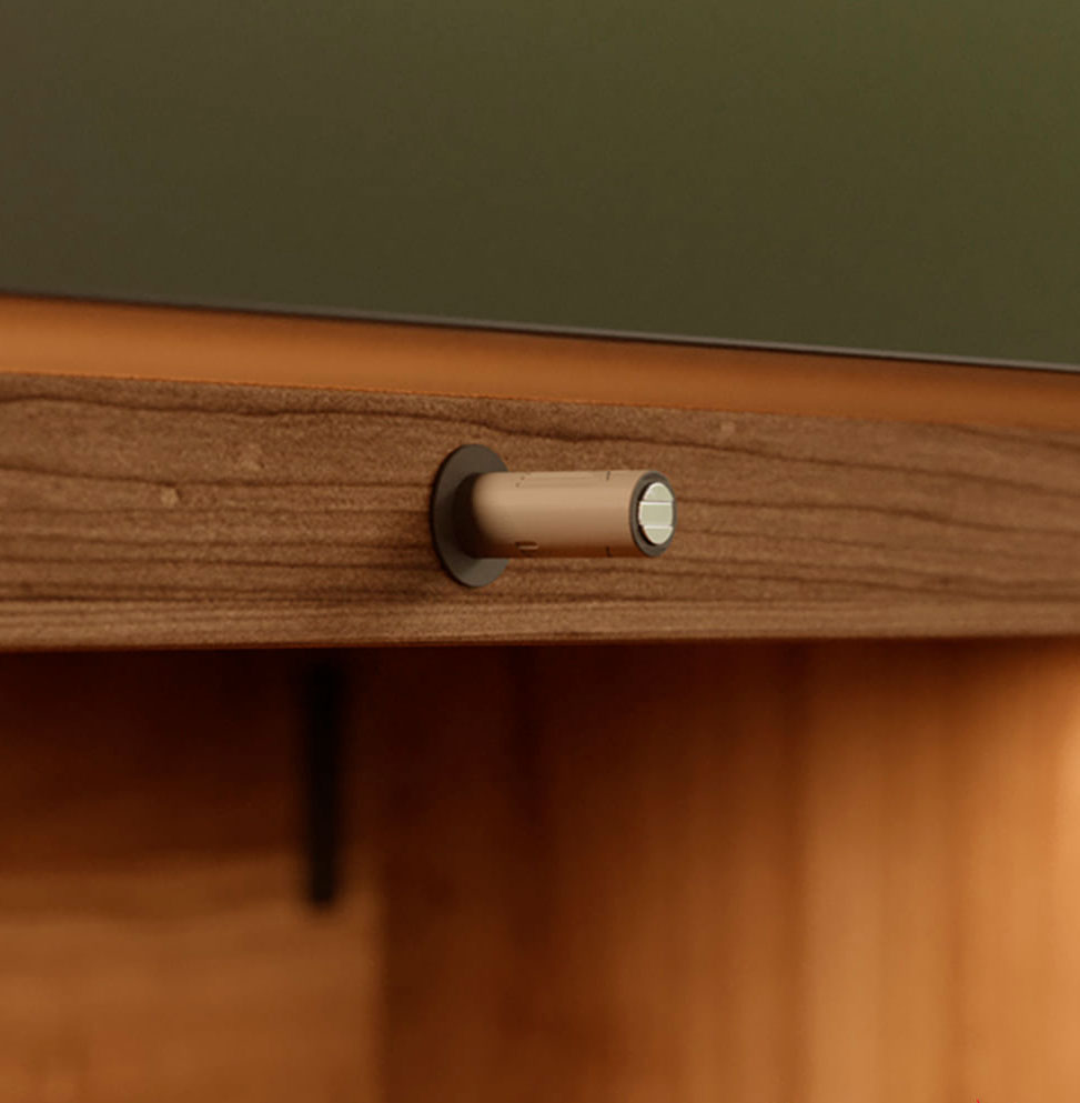 Sistema de apertura K-PUSH TECH para puerta gabinete, color gris 