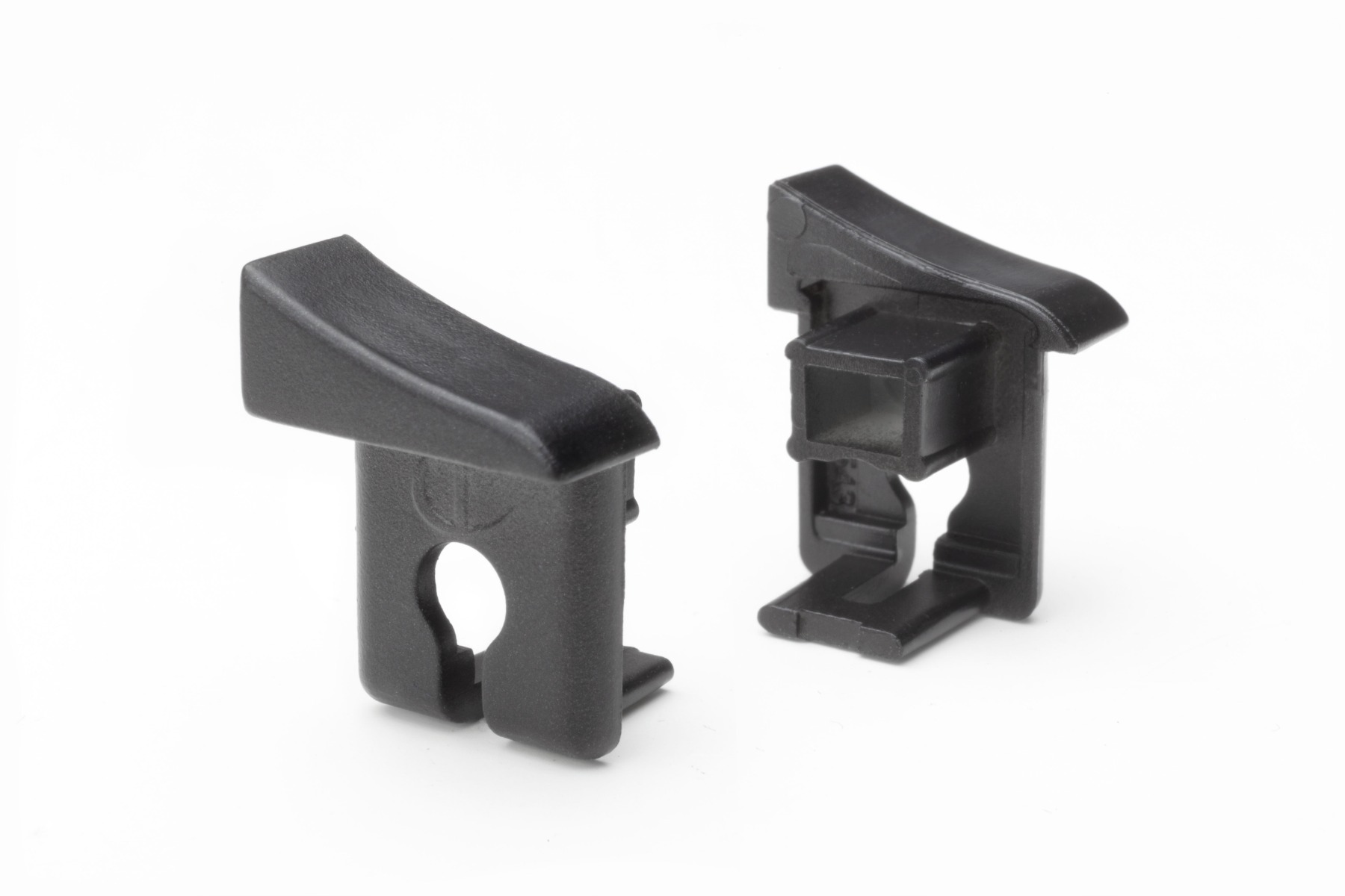 Perfil de aluminio para lámpara LAB, acabado negro | M24