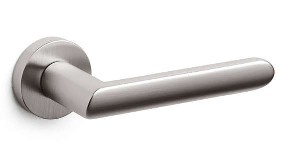 Set de manijas OLIVARI, modelo LASER, diseño de Richard Sapper 1998