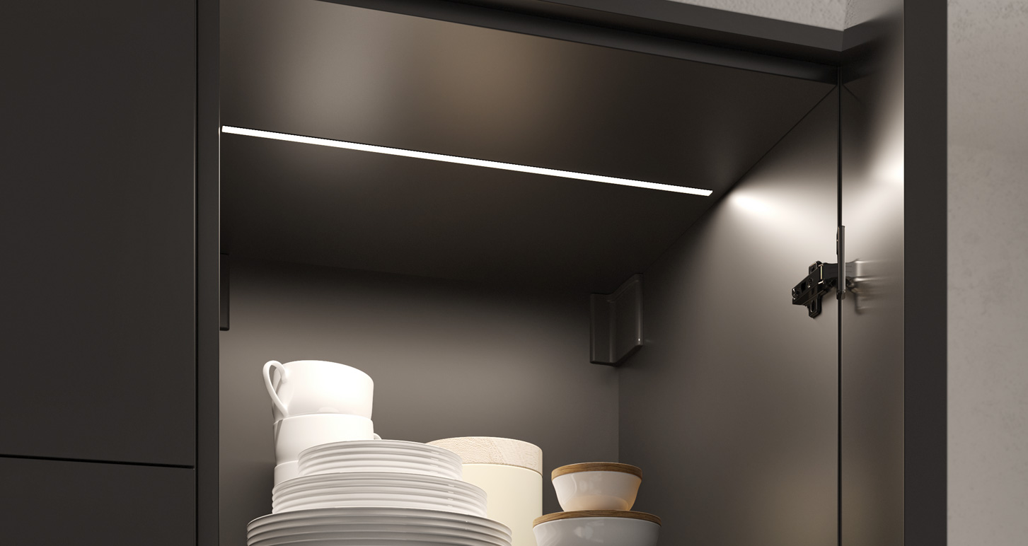 Colgador oculto LIBRA H11 para gabinetes bajos con taquetes premontados
