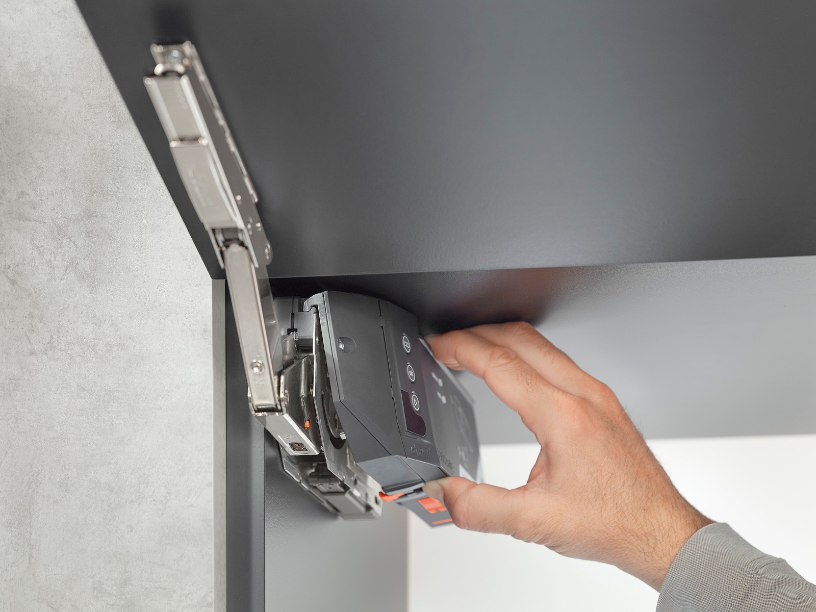 AVENTOS HK Top SERVO-DRIVE | Sistema eléctrico de apertura asistida de puerta