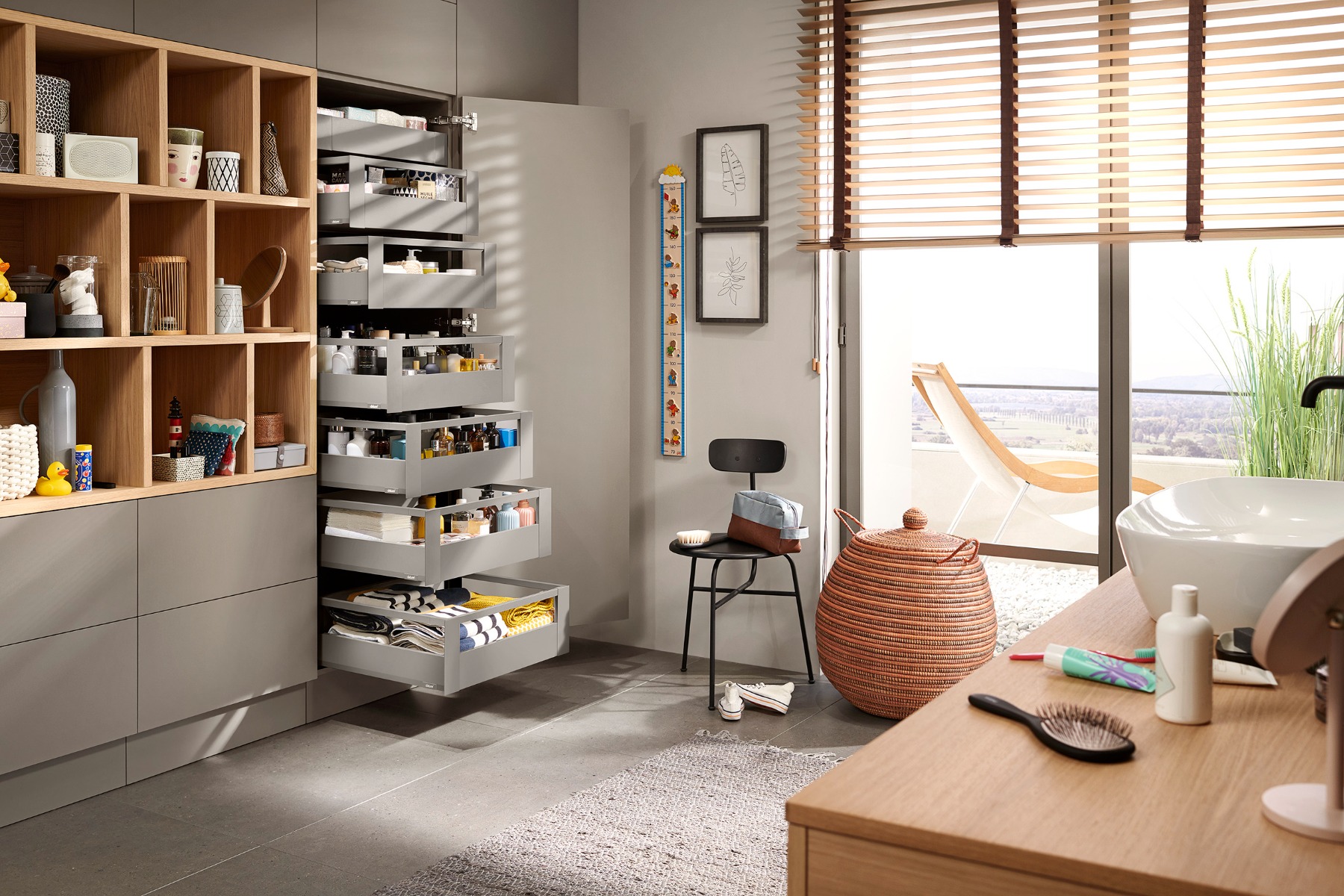 Cajón interior MERIVOBOX con galería y galería frontal, altura E (192 mm), color gris indium mate