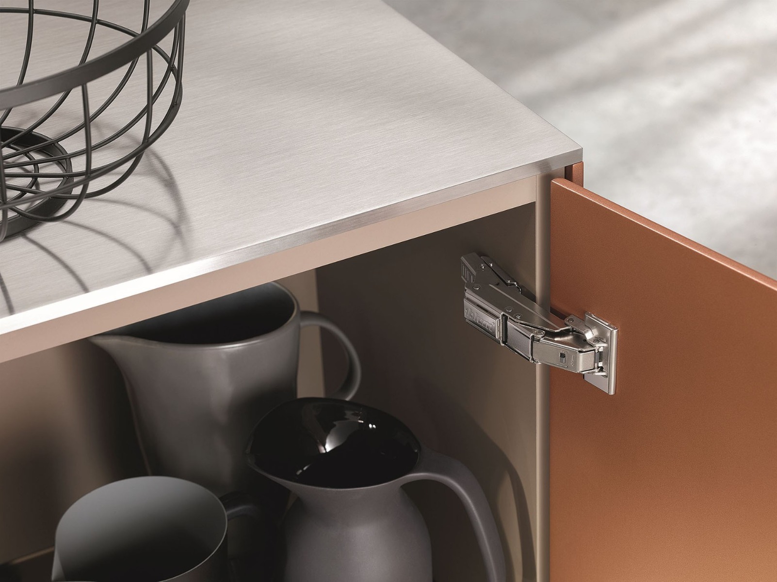 Bisagra CLIP TOP BLUMOTION 110° para frentes delgados Fijación EXPANDO T