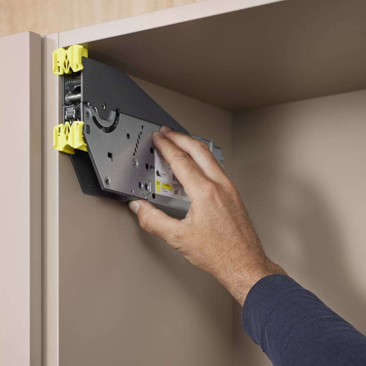 Mecanismos de elevación AVENTOS HS top