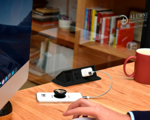 Multicontacto voz-datos RISER, 2 contactos, 2 puertos opcionales, acabado negro