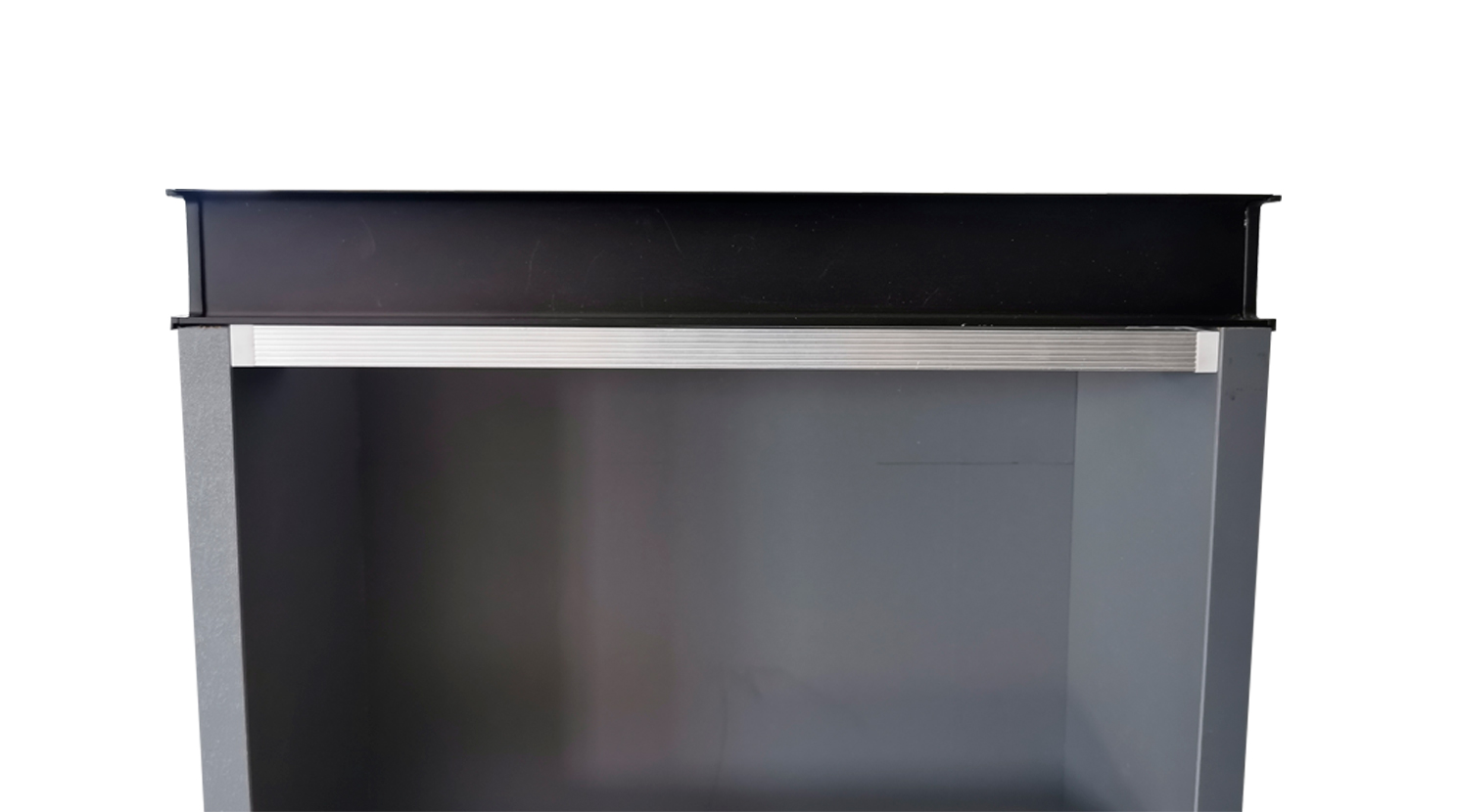 Manguete de aluminio para armado de gabinete de fregadero