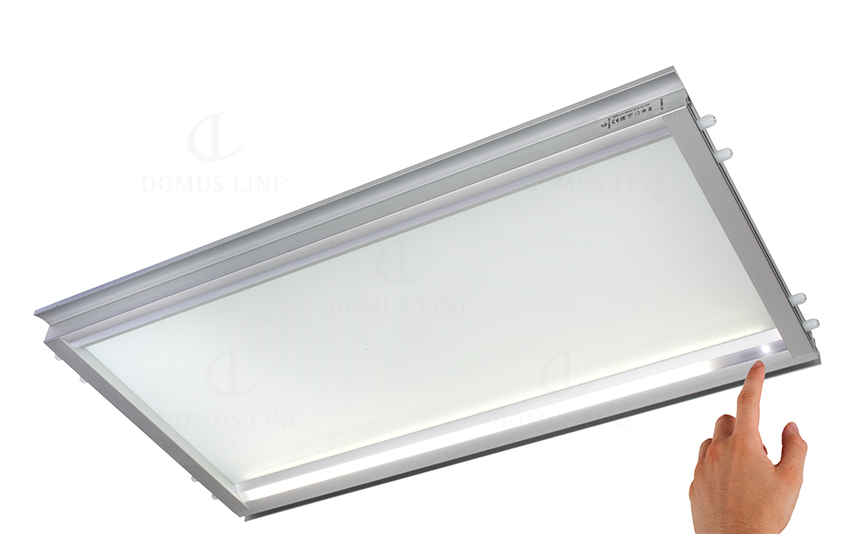 Lámpara para entrepaño NEBULA con touchled, para mueble de 600 mm, luz natural | M12