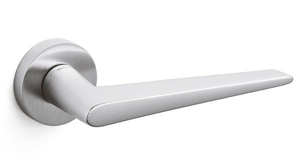 Set de manijas OLIVARI, modelo NINA, diseño de Daniel Libeskind, 2012