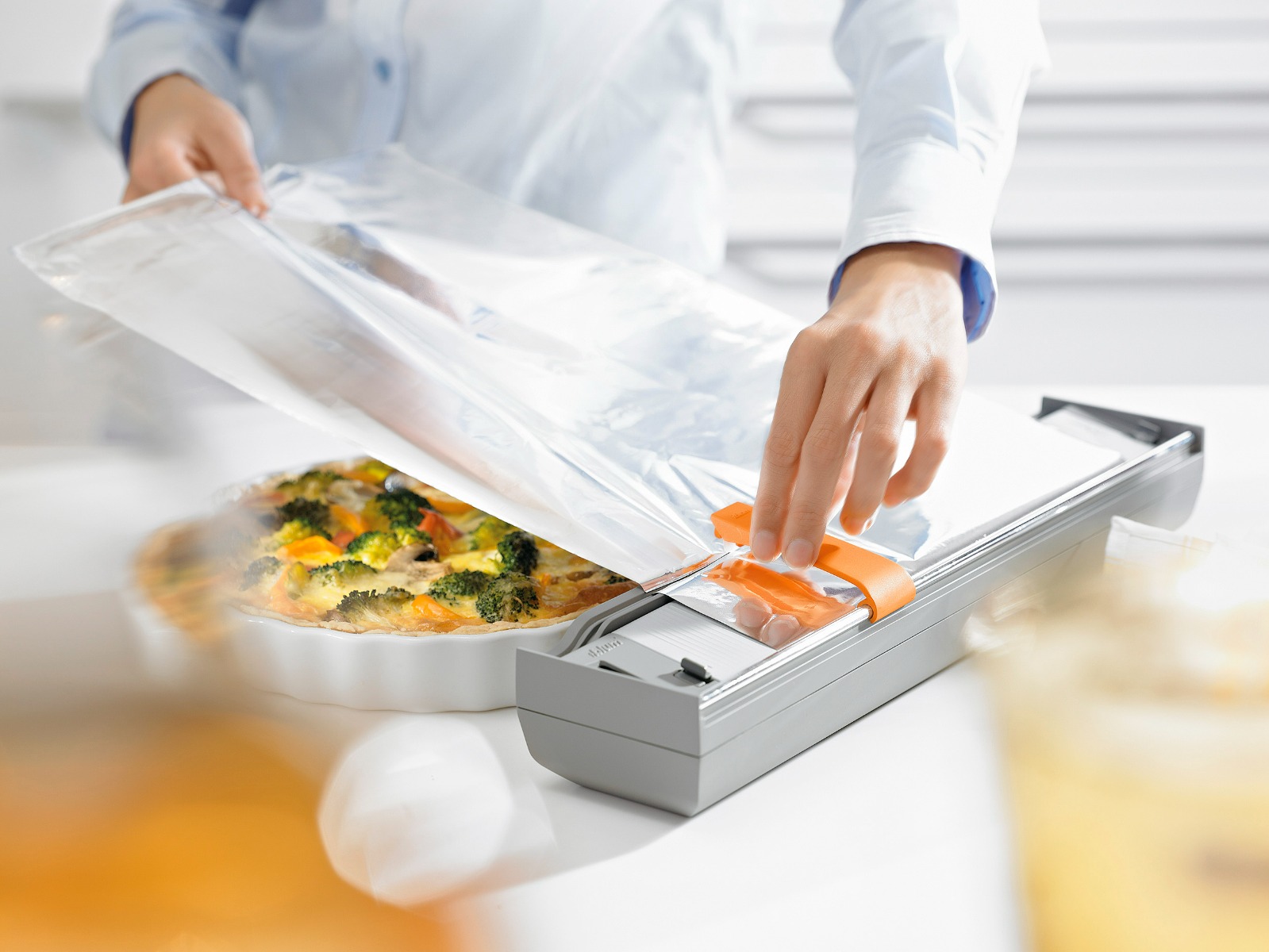 Cortador de papel aluminio ORGA-LINE para organización de cajones de cocina