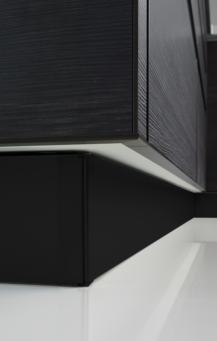 Zoclo FUTURE para gabinetes de cocina, acabado negro ingo