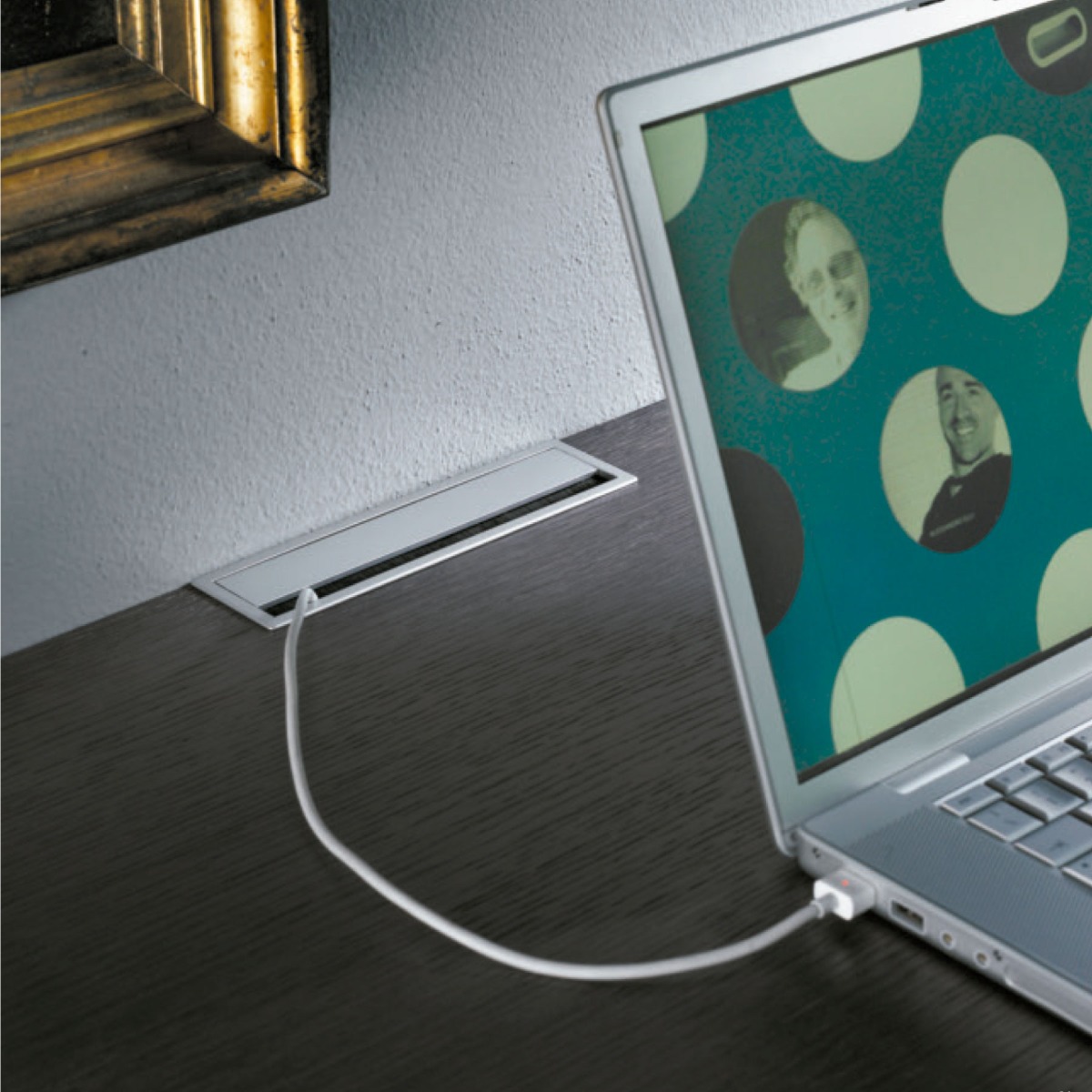 Pasacables VISION 1 para mesa o escritorio