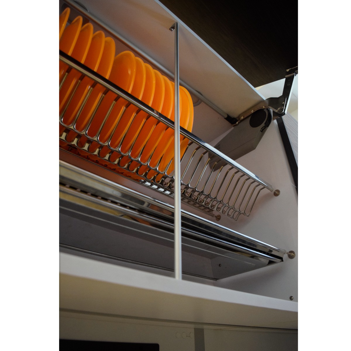 Perfil estabilizador para gabinetes y entrepaños