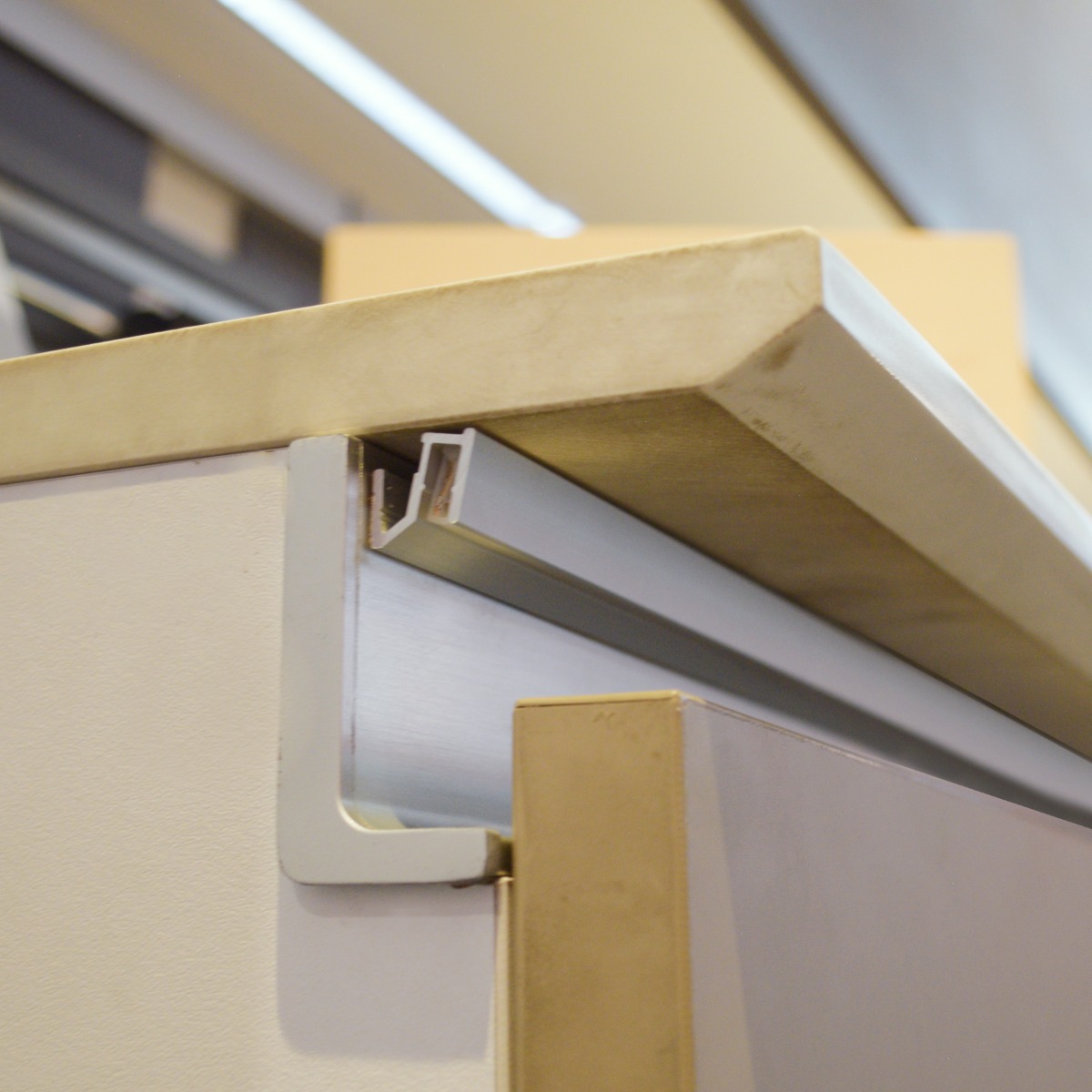 Perfil VANGUARD de iluminación indirecta, longitud 2050 mm