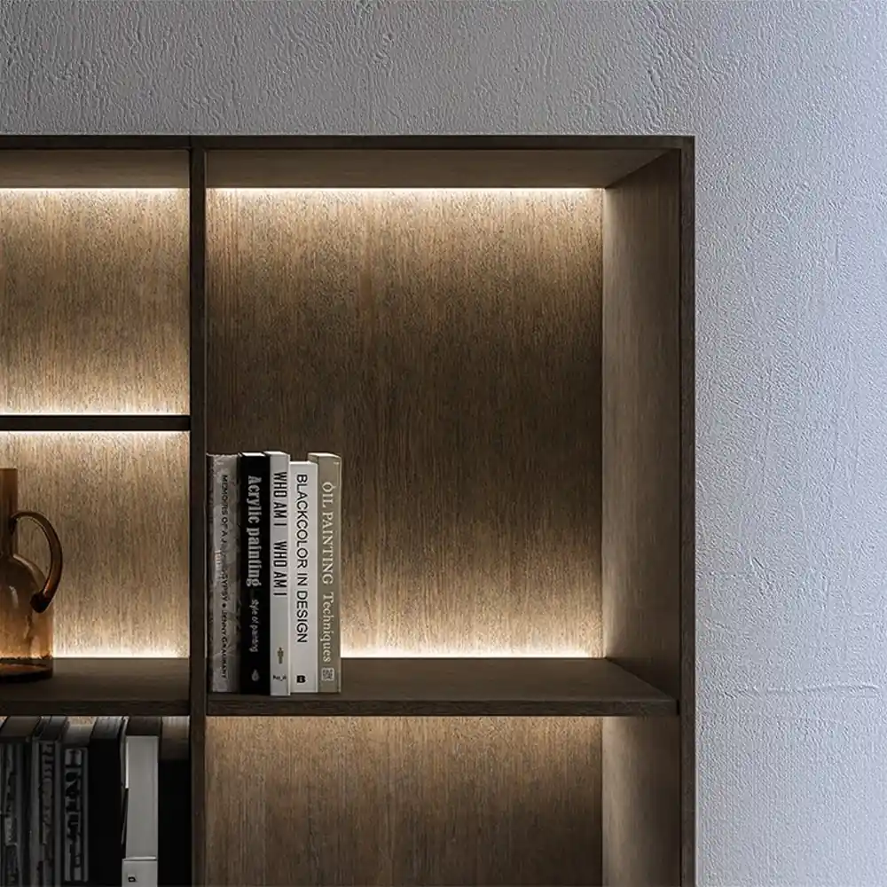 Perfil de policarbonato SUNUP para entrepaños de madera, acabado blanco