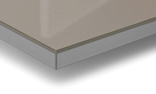 Panel RAUVISIO alto brillo, CUBANITE, medida 1300 x 2800mm, espesor 20mm.