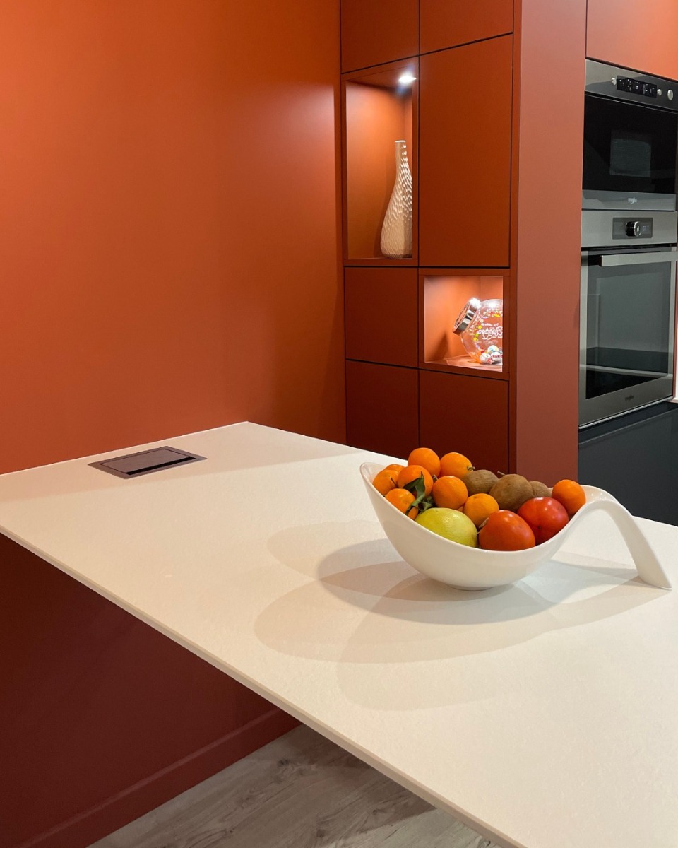 Laminado FENIX Rosso Namib, 1.22 x 2.44 m, espesor 0.7 mm