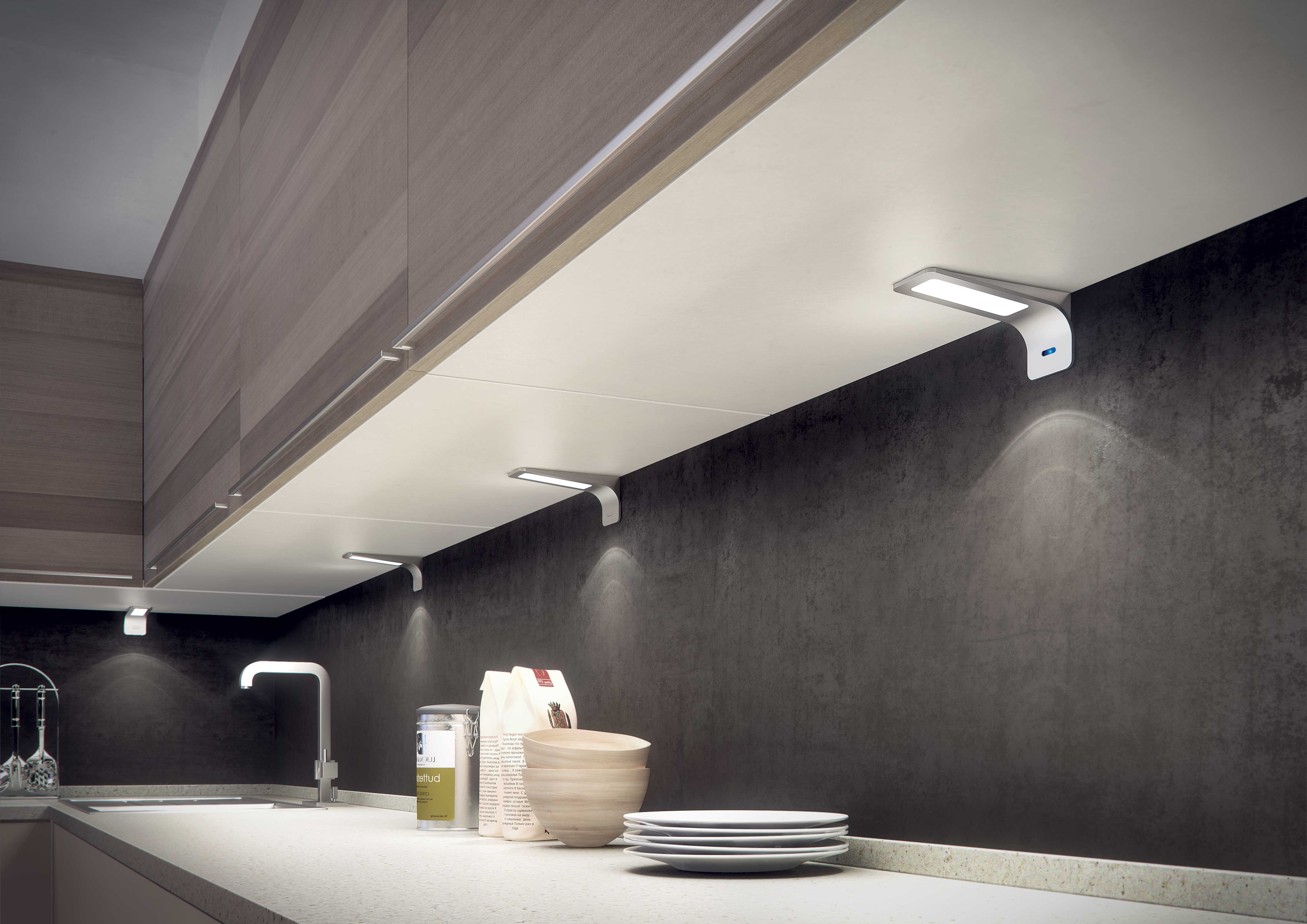 Lámpara para gabinetes altos SKATE 3.0 de luz natural | M12