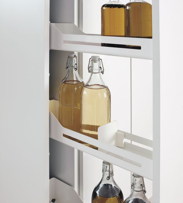 Extraíble botellero SNELLO, línea LIBELL para gabinete de 150 mm