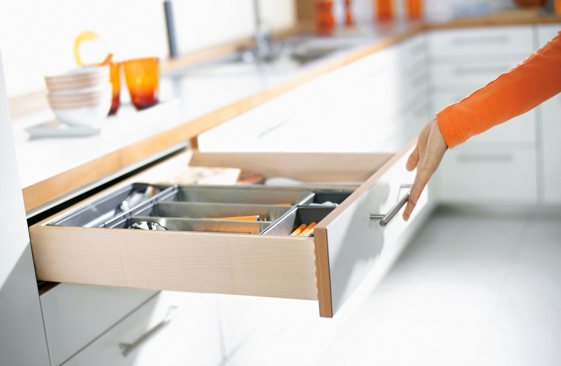 Correderas ocultas TANDEM BLUMOTION, extensión total, longitud 500mm, 30kg.